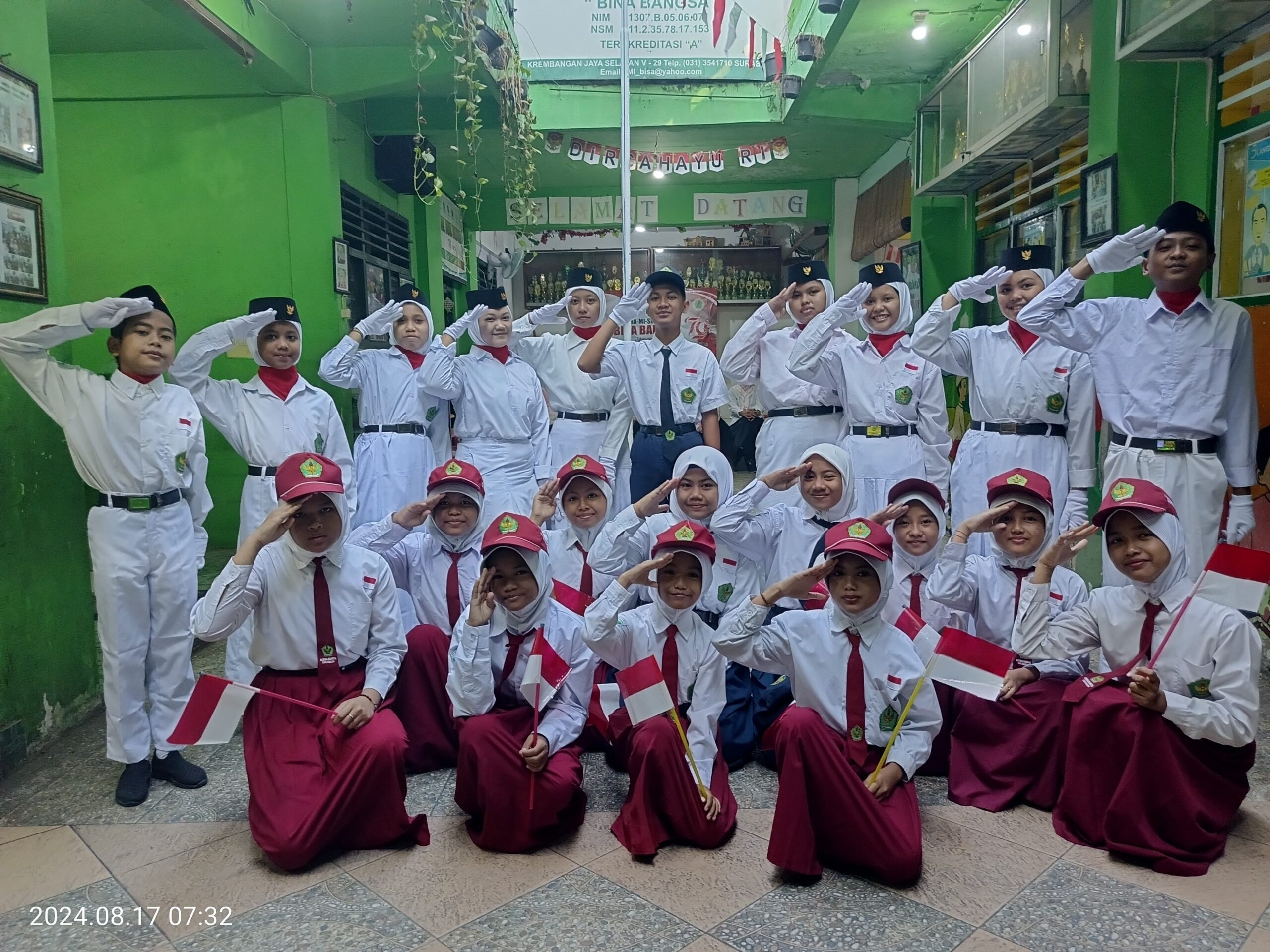 Petugas Upacara Kemerdekaan